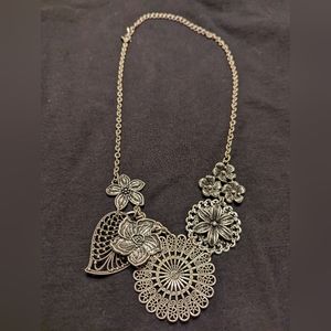 Premier necklace